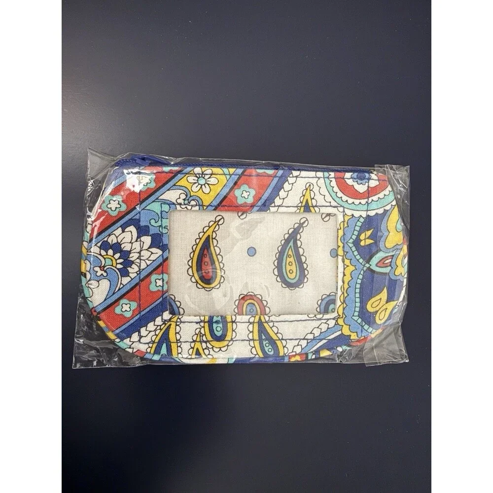 Vera Bradley Clip Zip ID in Marina Paisley 10336-141 (Still in Cellophane) NEW